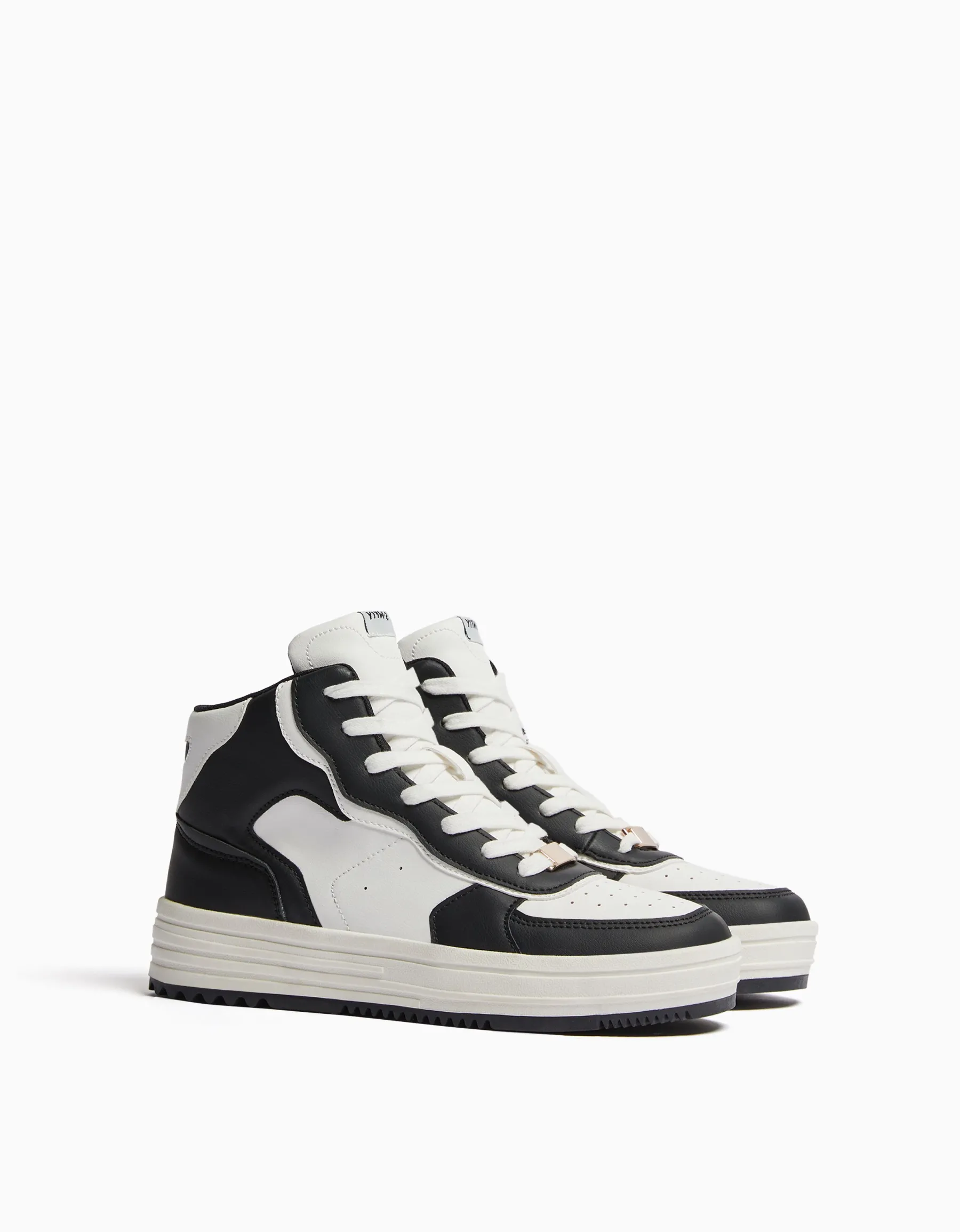 BERSHKA Baskets montantes contraste Multicouleur Discount