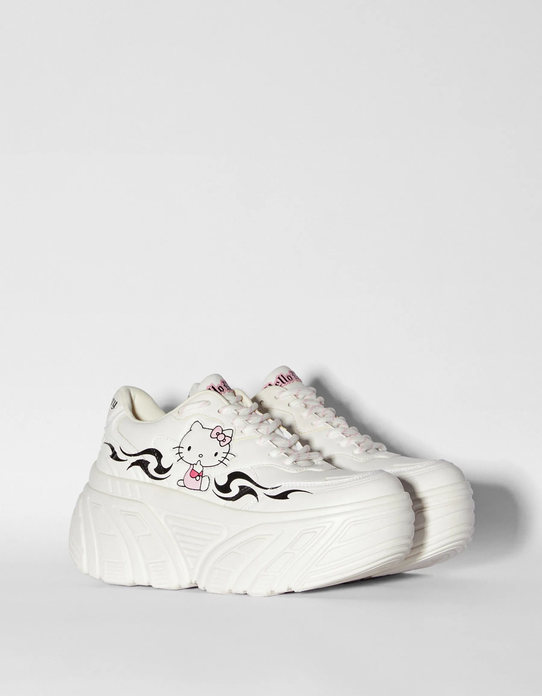 BERSHKA Baskets montantes Hello Kitty Blanc Fashion