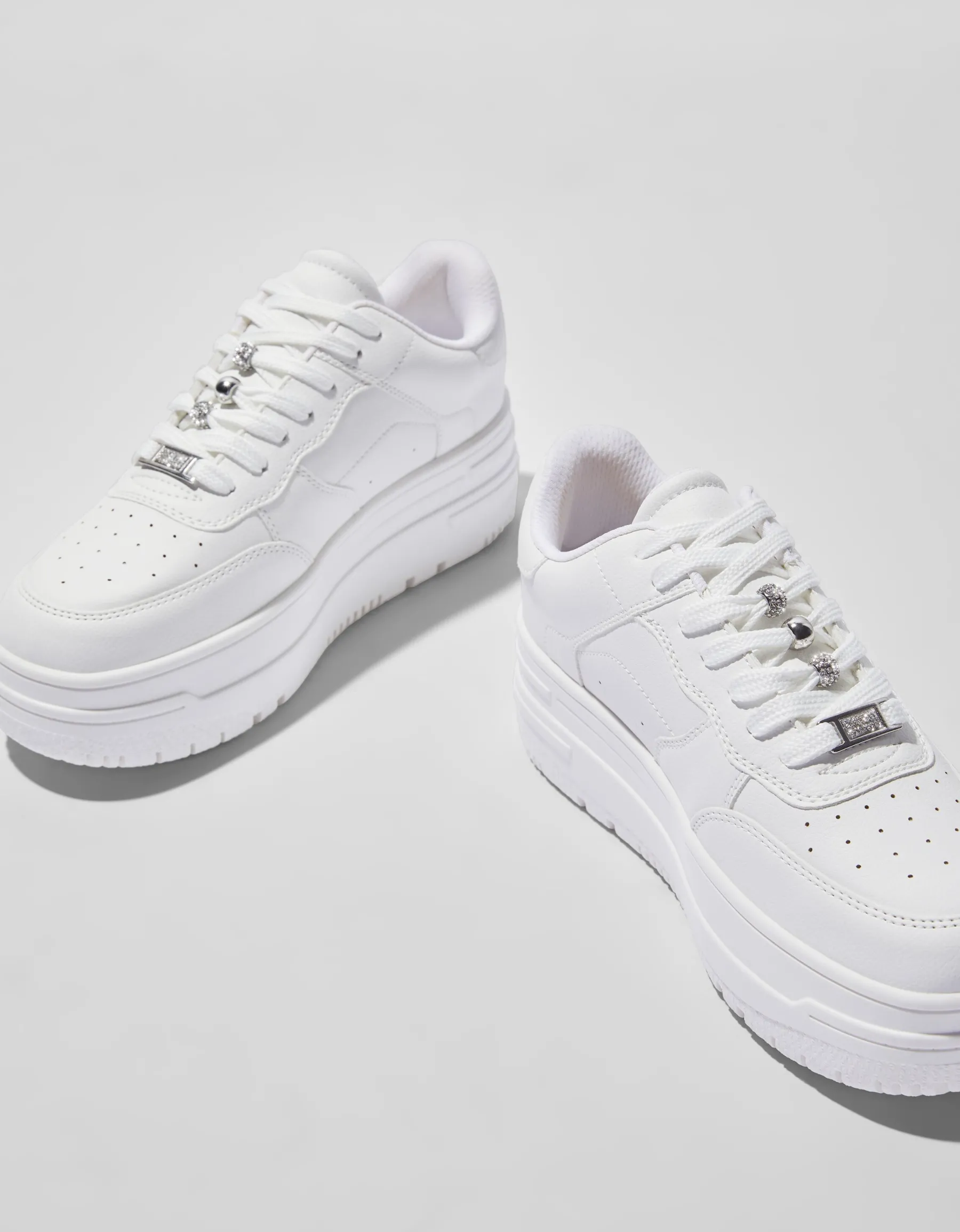 BERSHKA Baskets plateforme bijou Blanc Discount