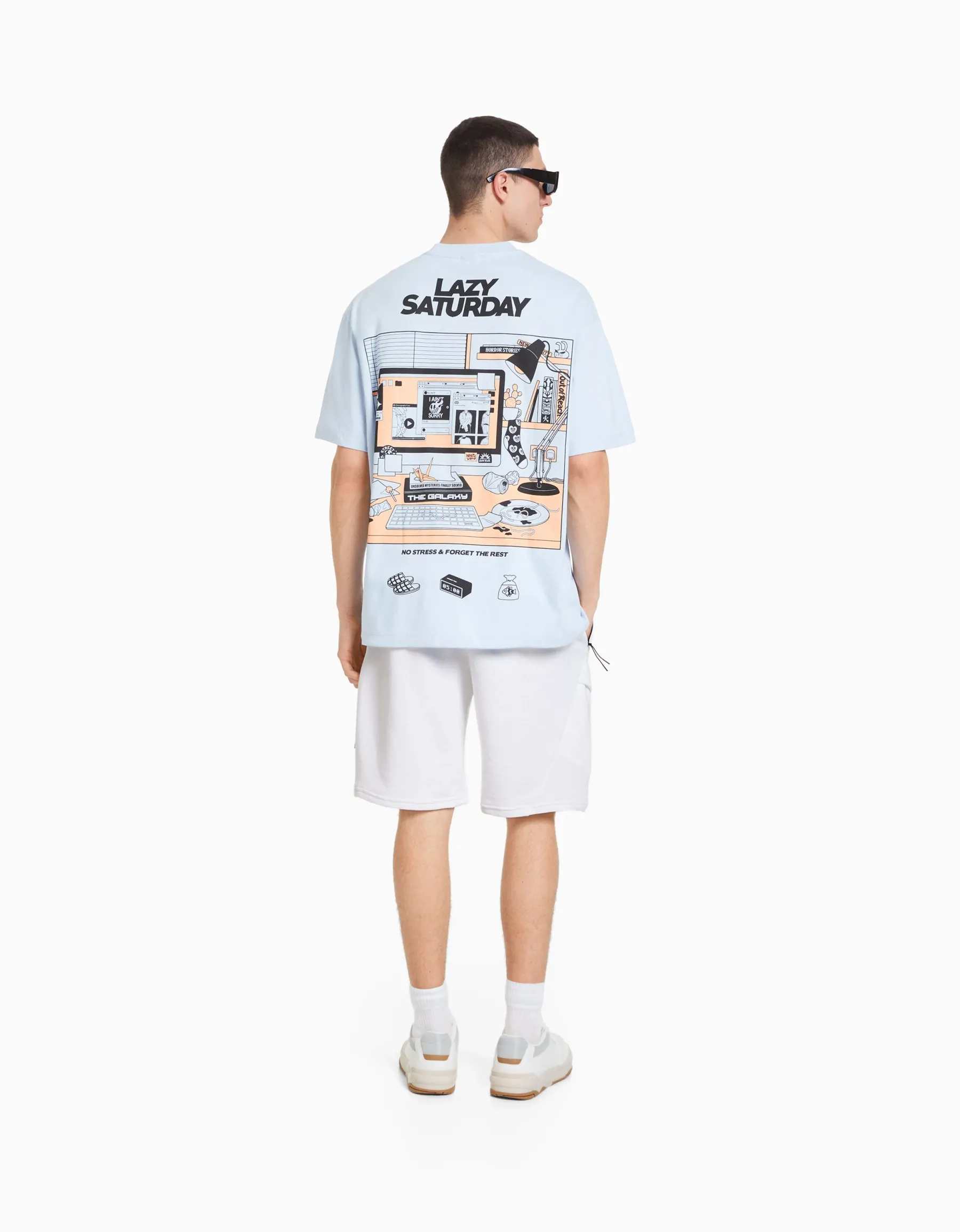 BERSHKA Bermuda cargo molleton Blanc Store
