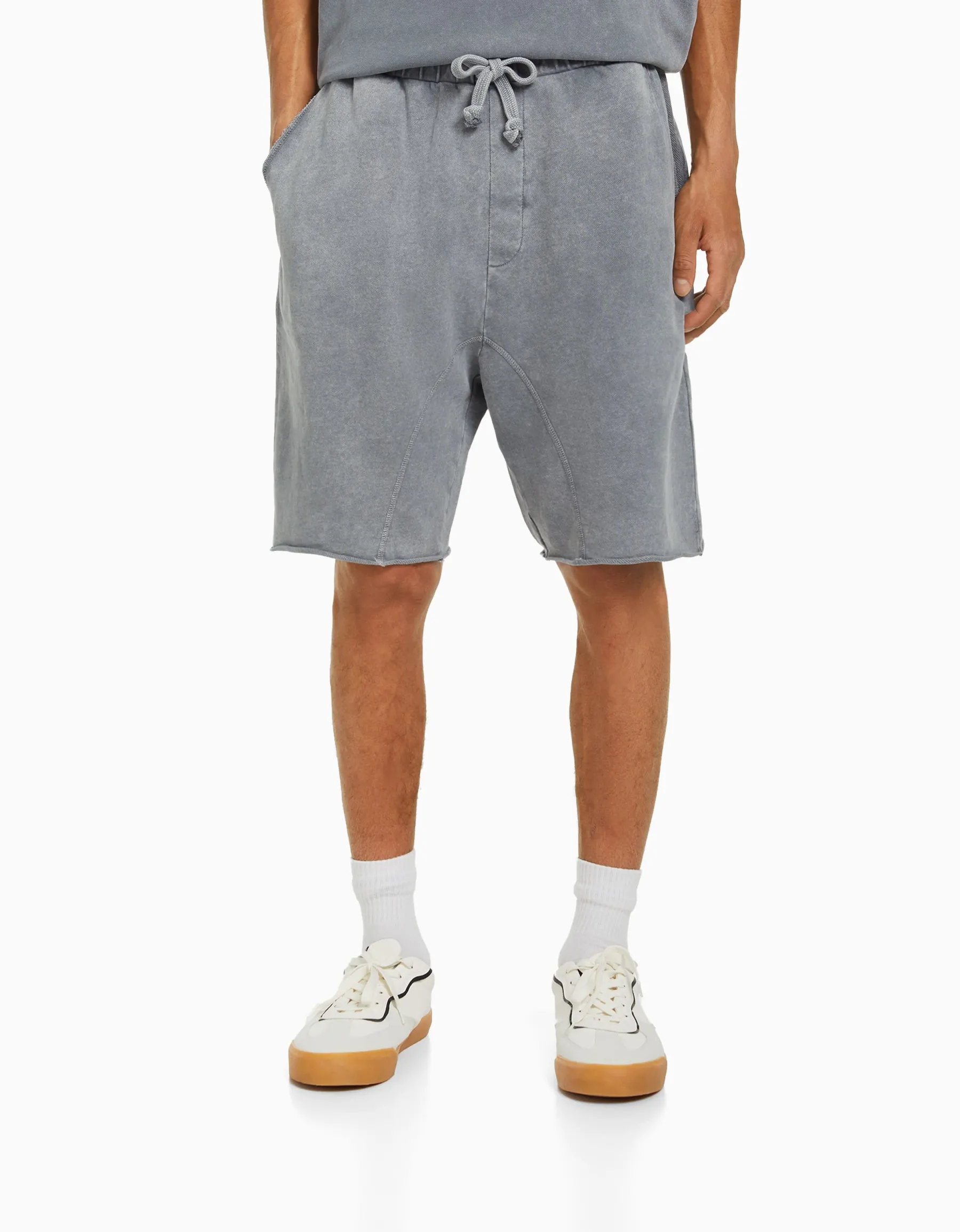 BERSHKA Bermuda molleton effet délavé Blanc New