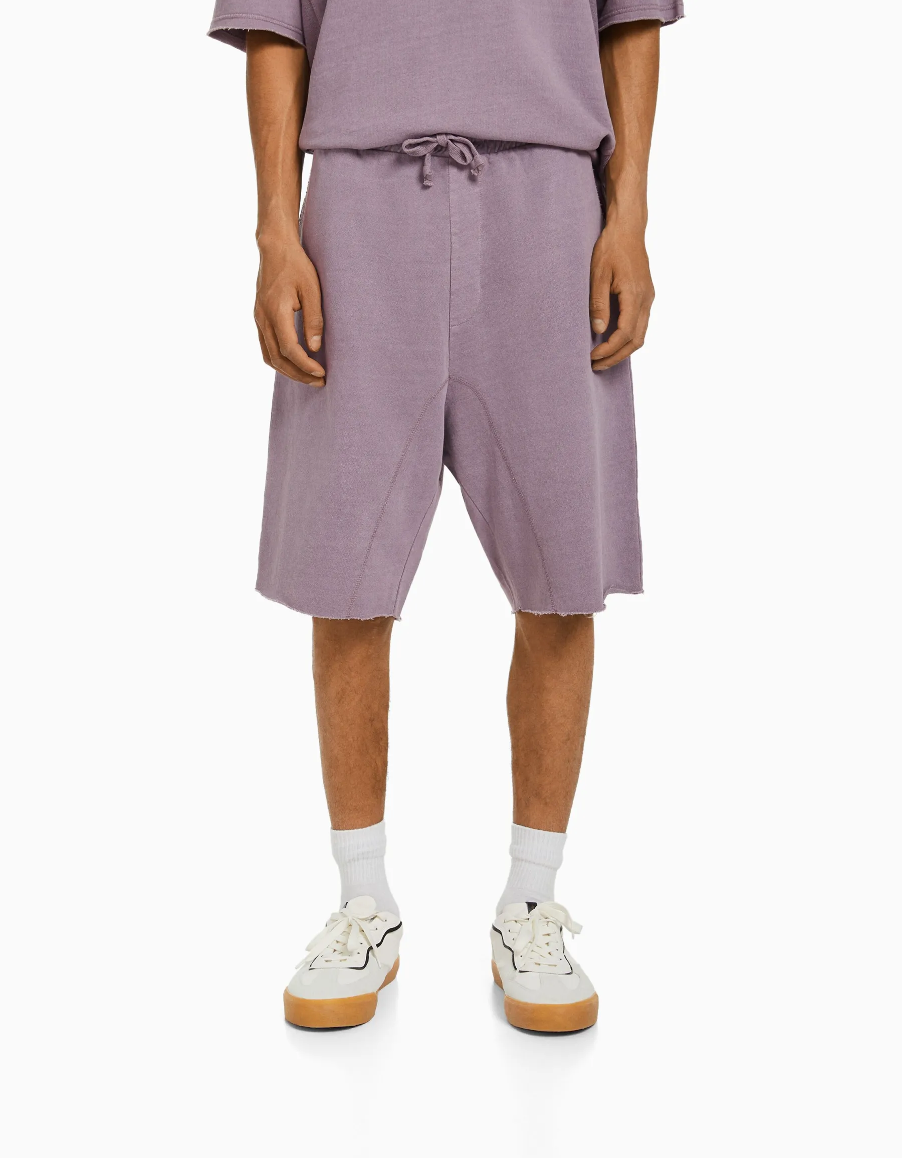 BERSHKA Bermuda molleton effet délavé Blanc Hot