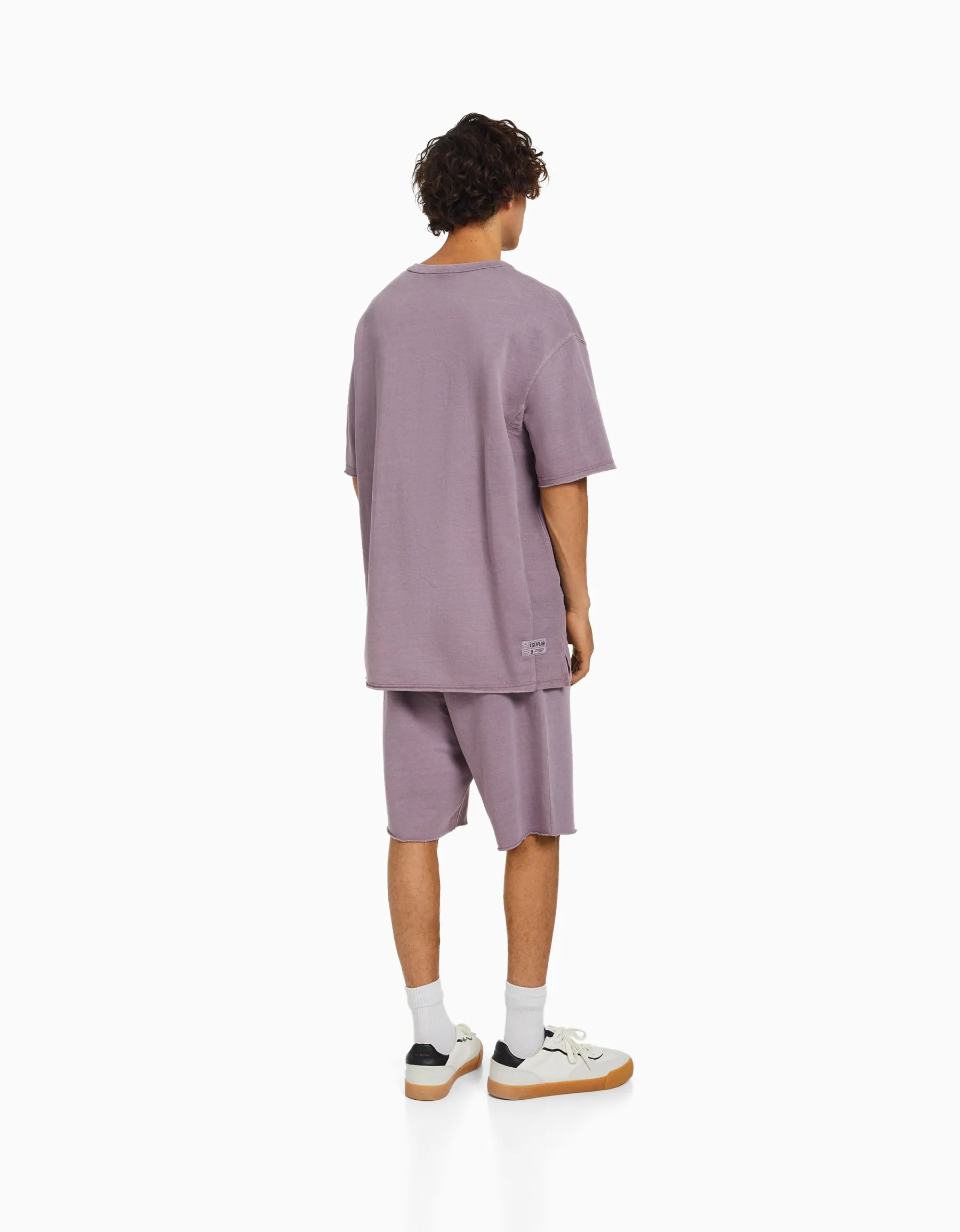 BERSHKA Bermuda molleton effet délavé Blanc Hot