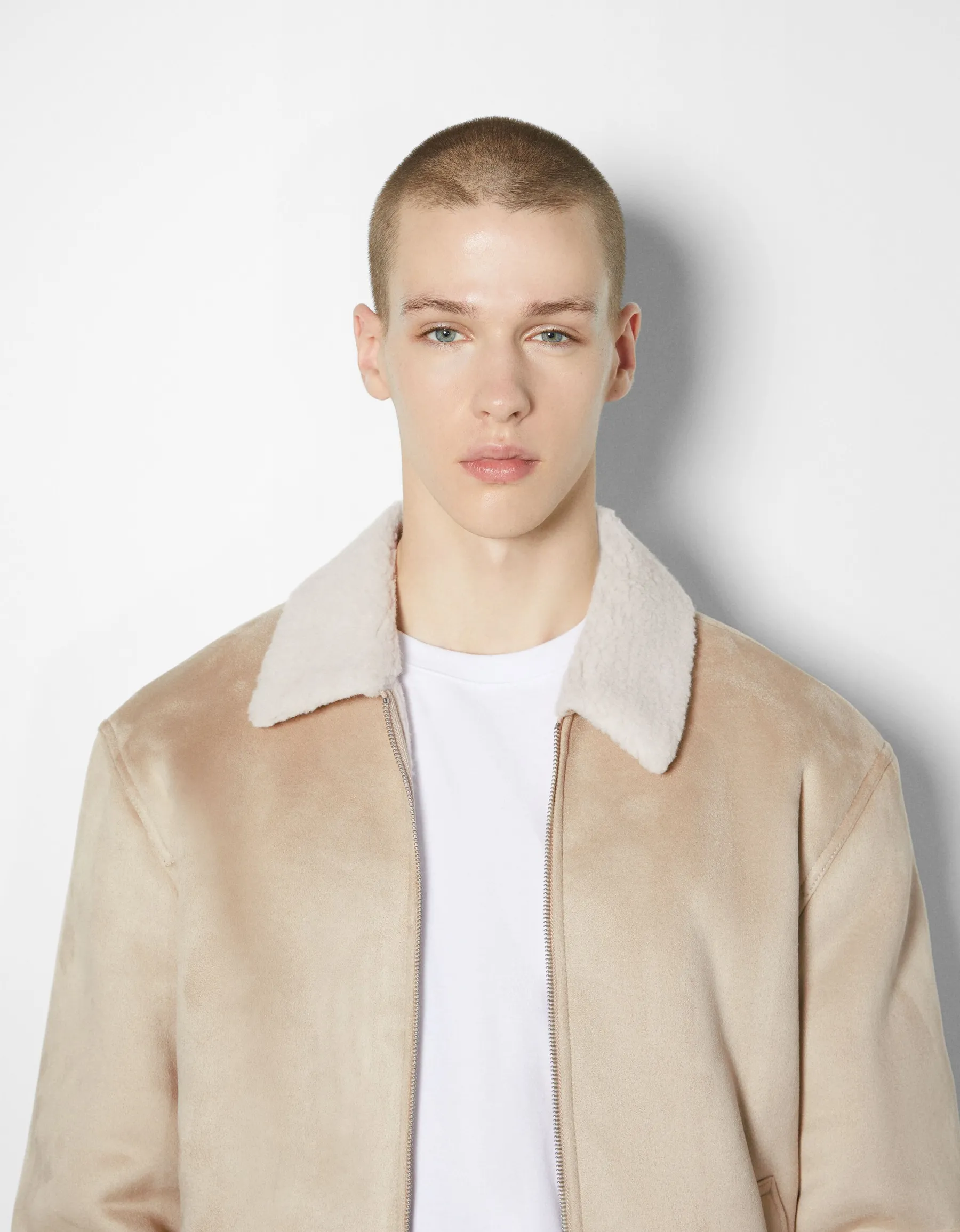 BERSHKA Blouson aviateur suédine Écru Hot