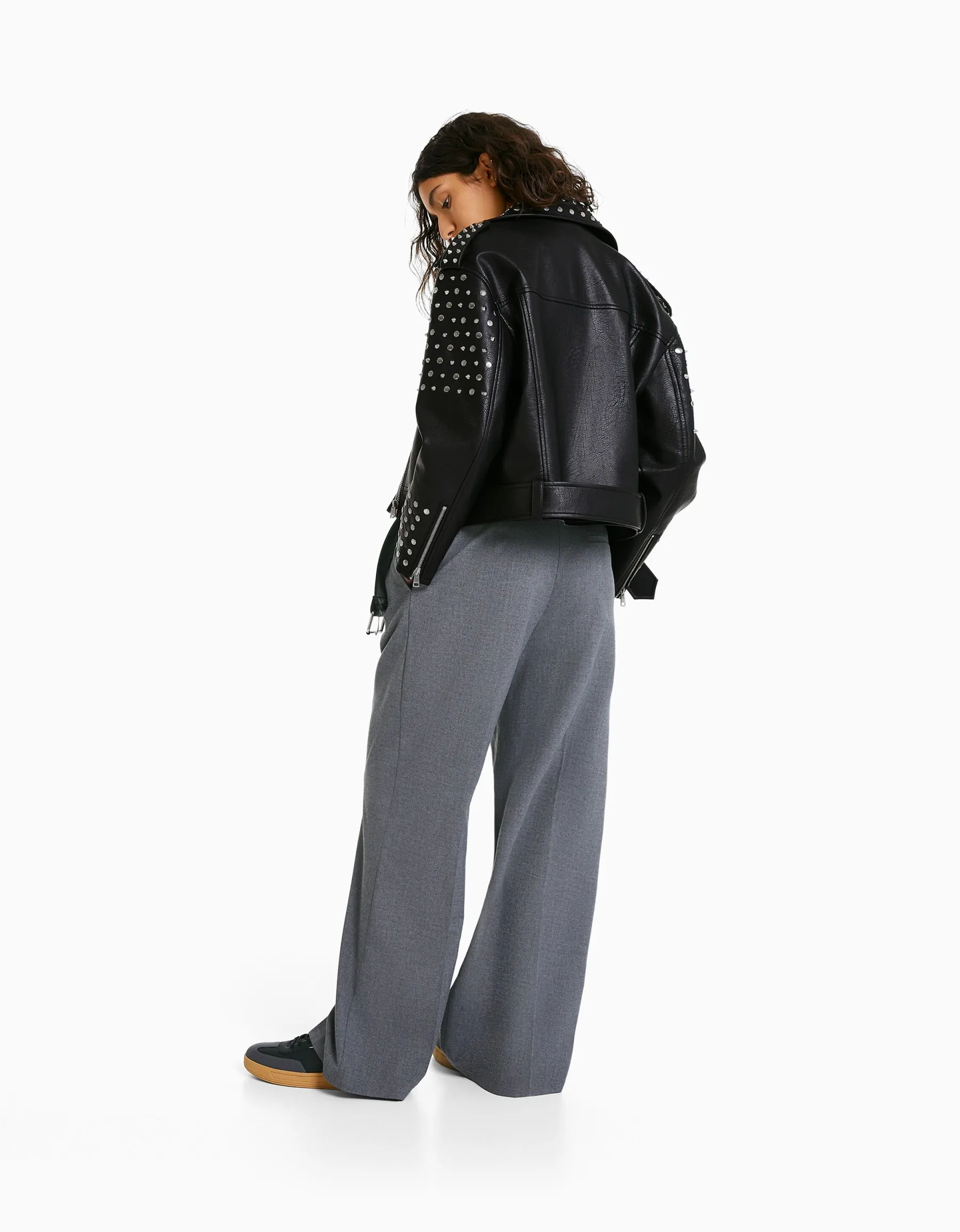 BERSHKA Blouson biker similicuir oversize clouté Noir Flash Sale