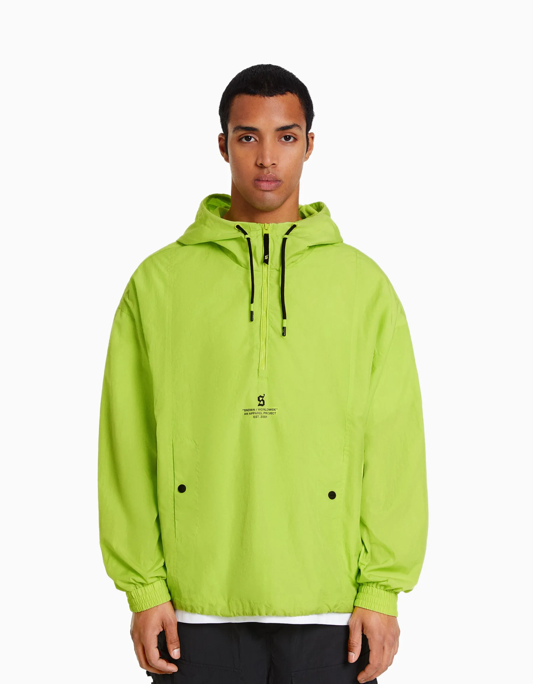 BERSHKA Blouson fin capuche effet nylon Lime Outlet