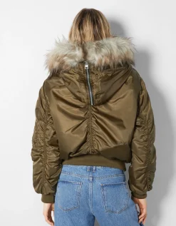 BERSHKA Blouson parka court capuche fausse fourrure Kaki Flash Sale