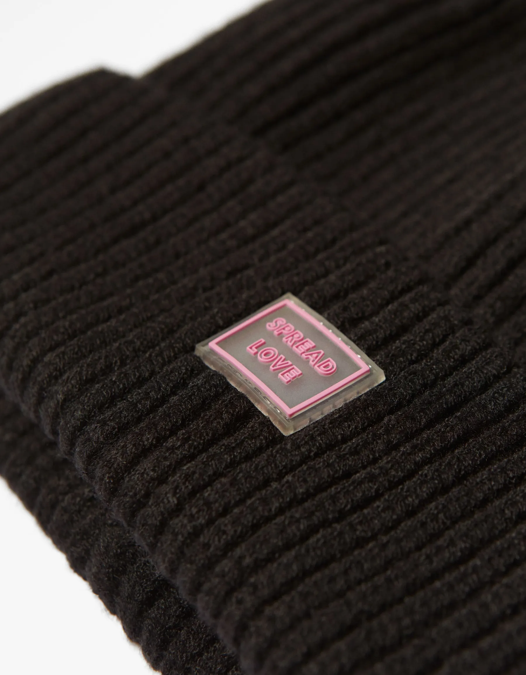 BERSHKA Bonnet court empiècement Noir Clearance