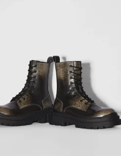 BERSHKA Bottes effet usé semelle crantée homme Noir Online