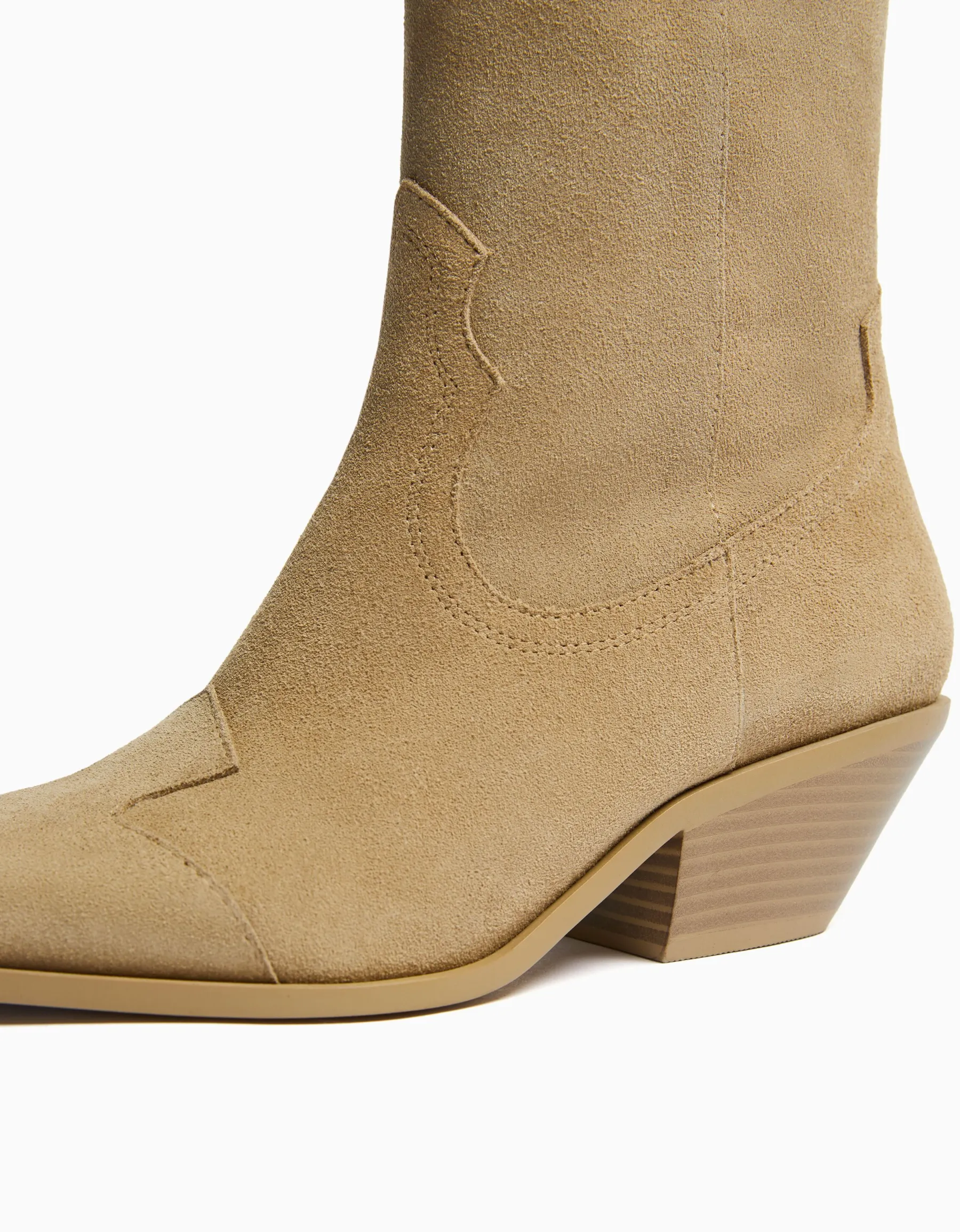 BERSHKA Bottines cowboy à talon CUIR Sable Best