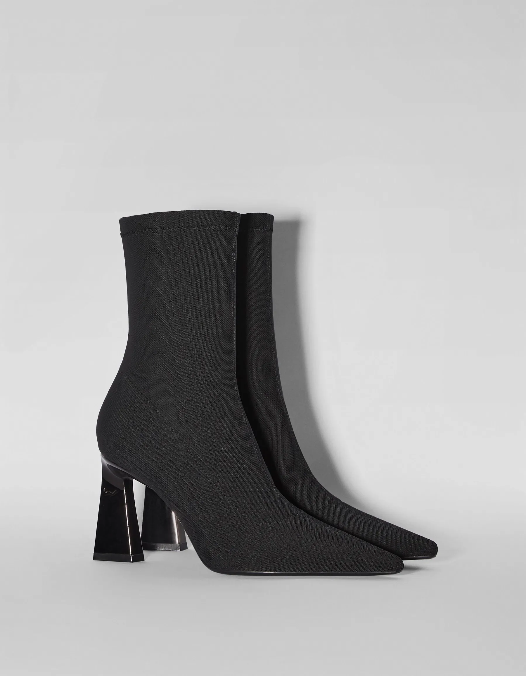 BERSHKA Bottines moulantes talon métallisé Noir Cheap