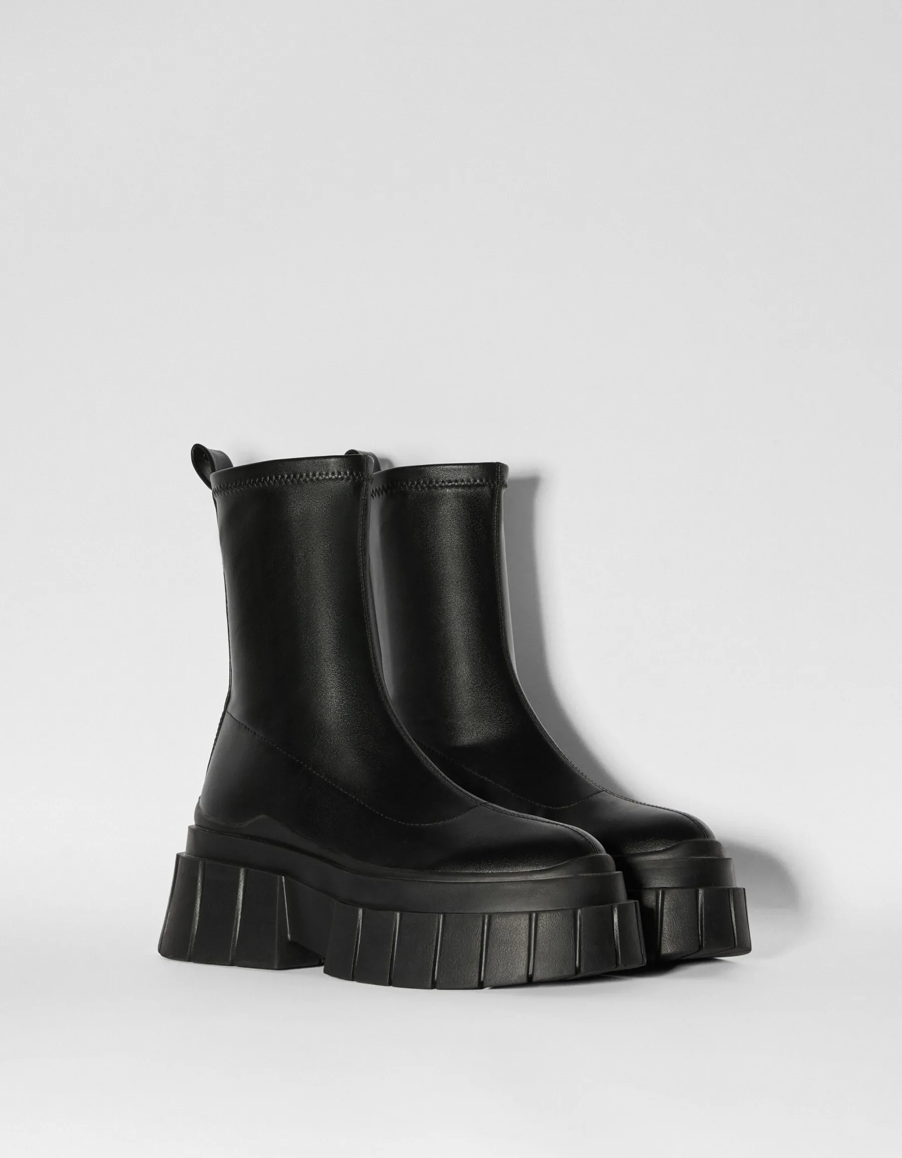 BERSHKA Bottines plateforme moulantes Noir Shop