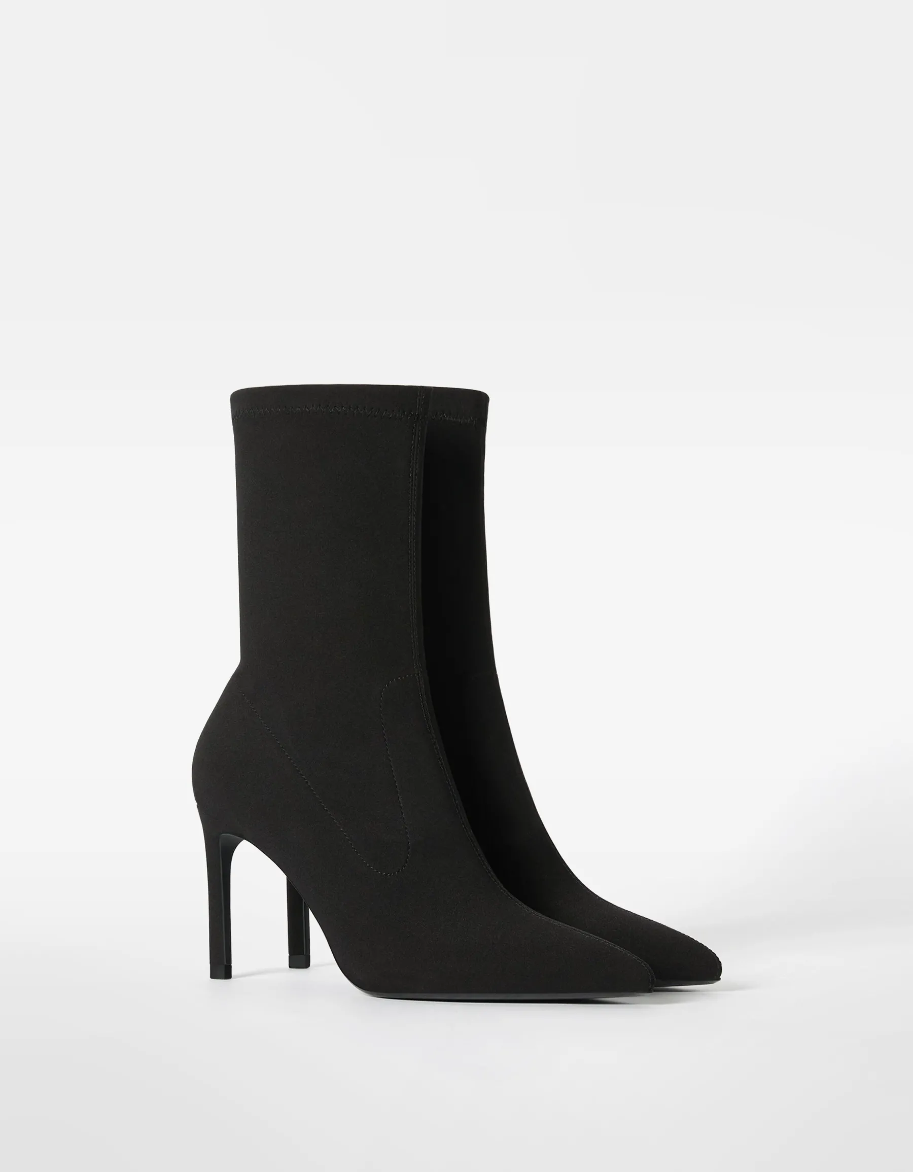 BERSHKA Bottines talon moulantes Noir Sale