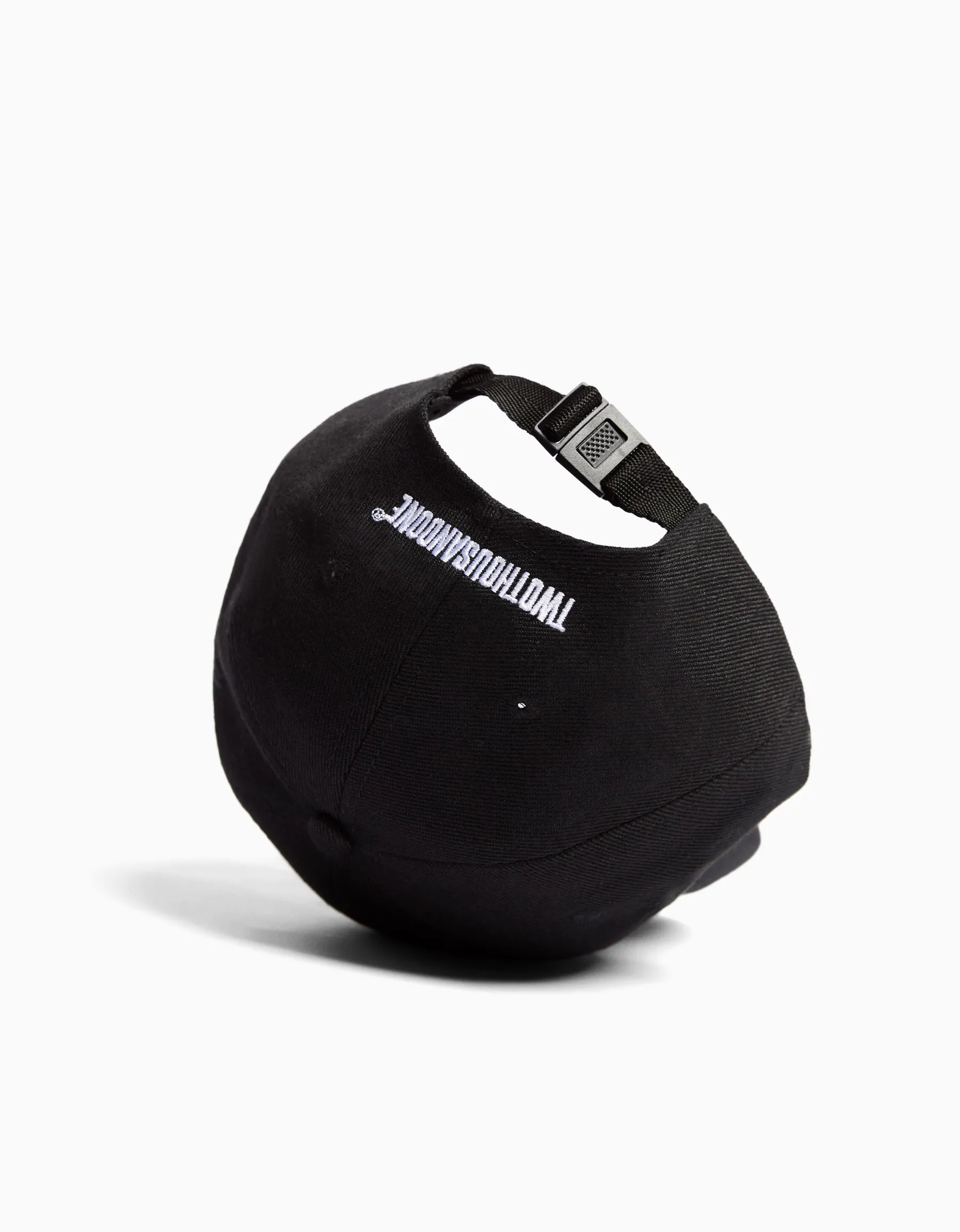 BERSHKA Casquette basique Noir Sale