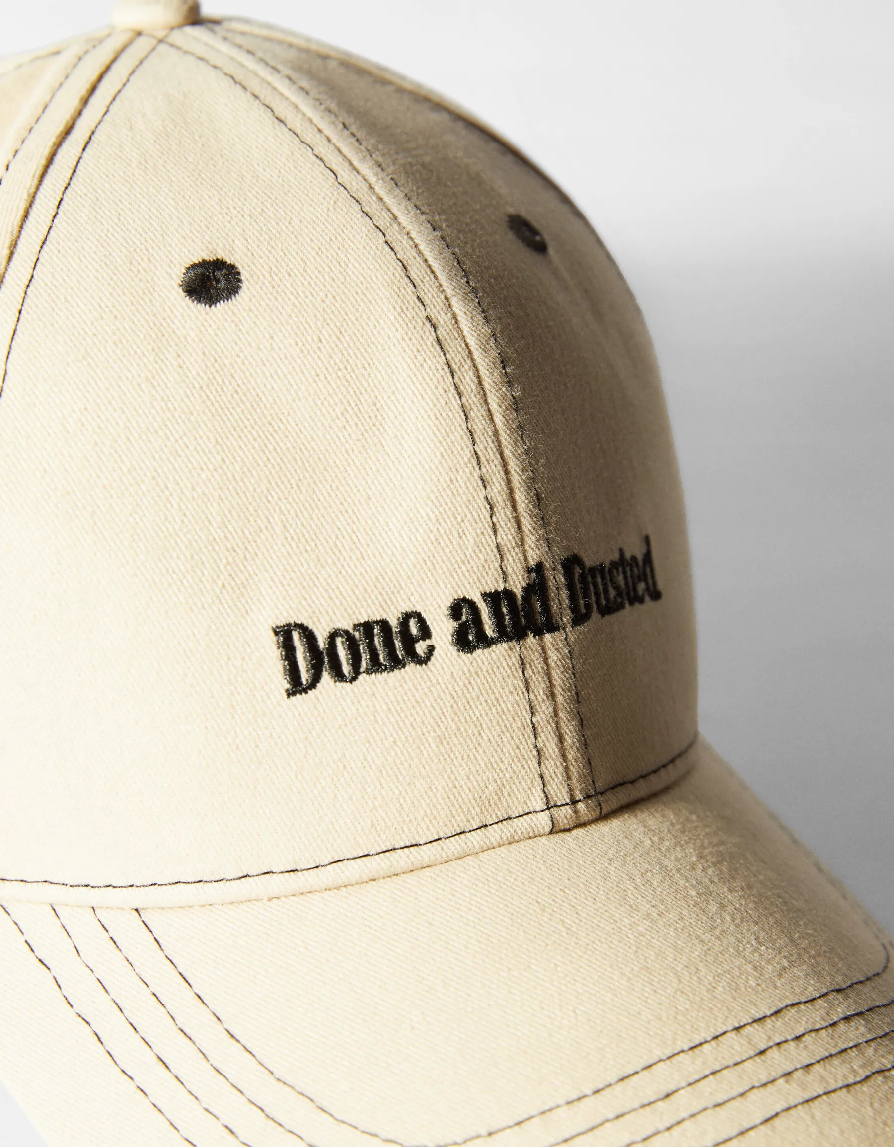 BERSHKA Casquette brodée Sable Online