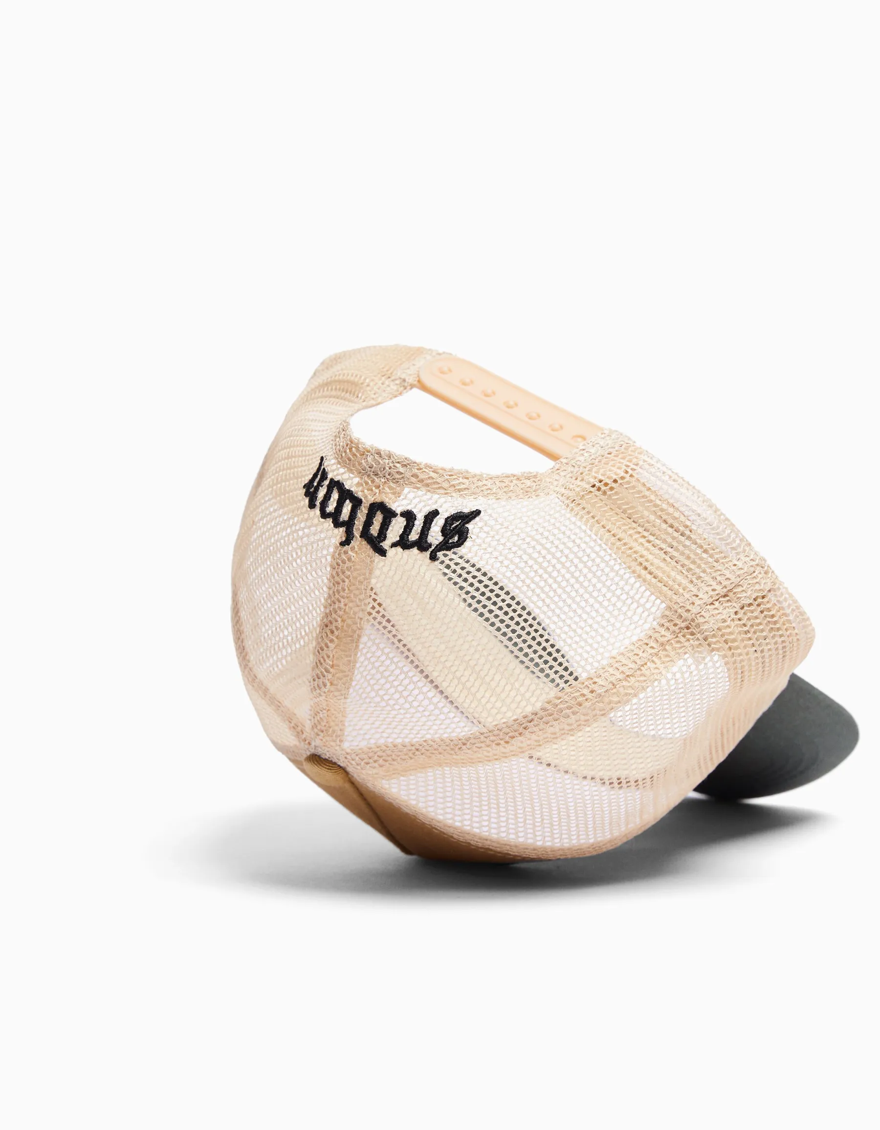 BERSHKA Casquette trucker imprimée Noir Store