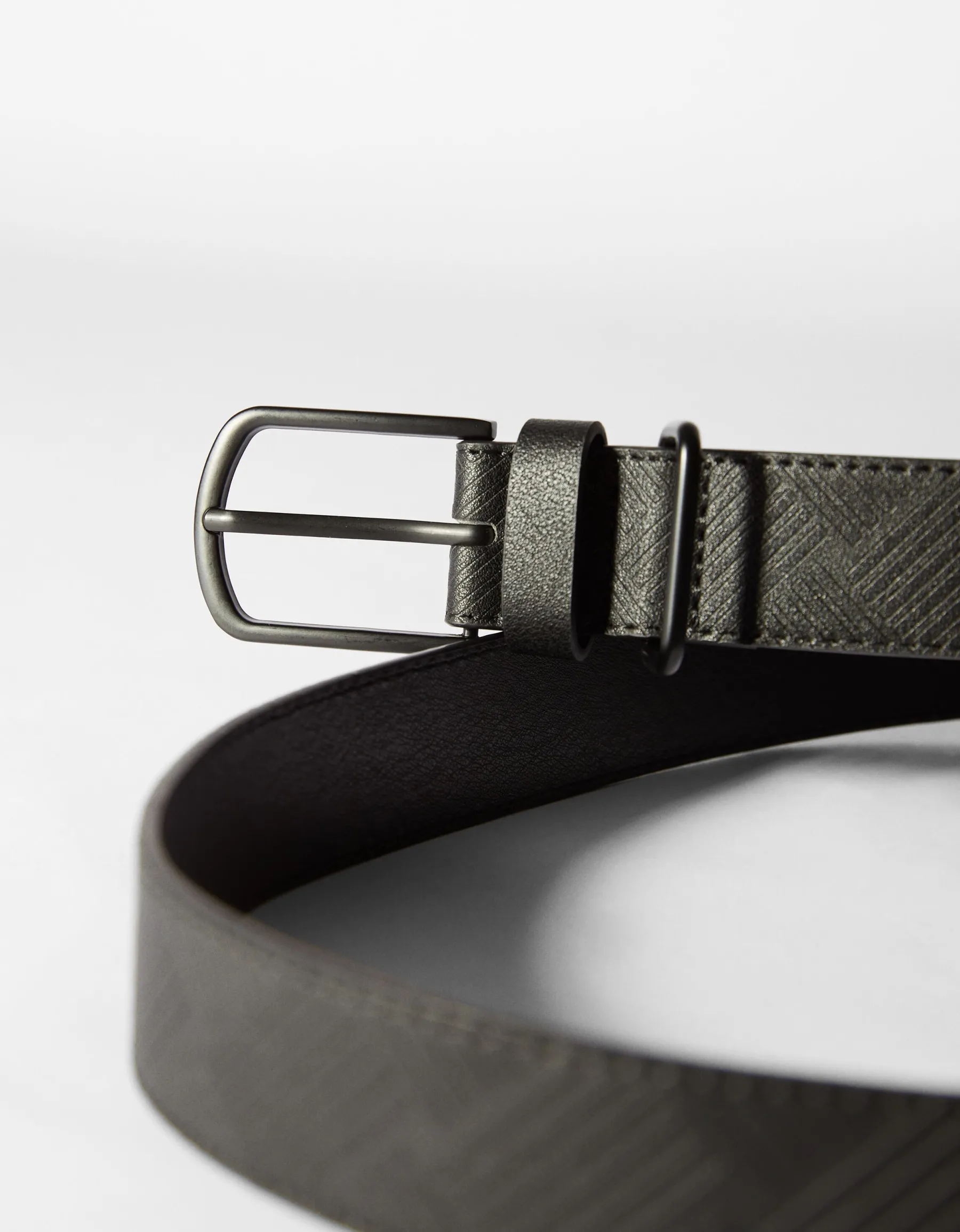 BERSHKA Ceinture effet cuir gravée Noir Clearance