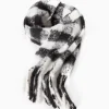 BERSHKA Écharpe à carreaux Blanc / Noir Discount