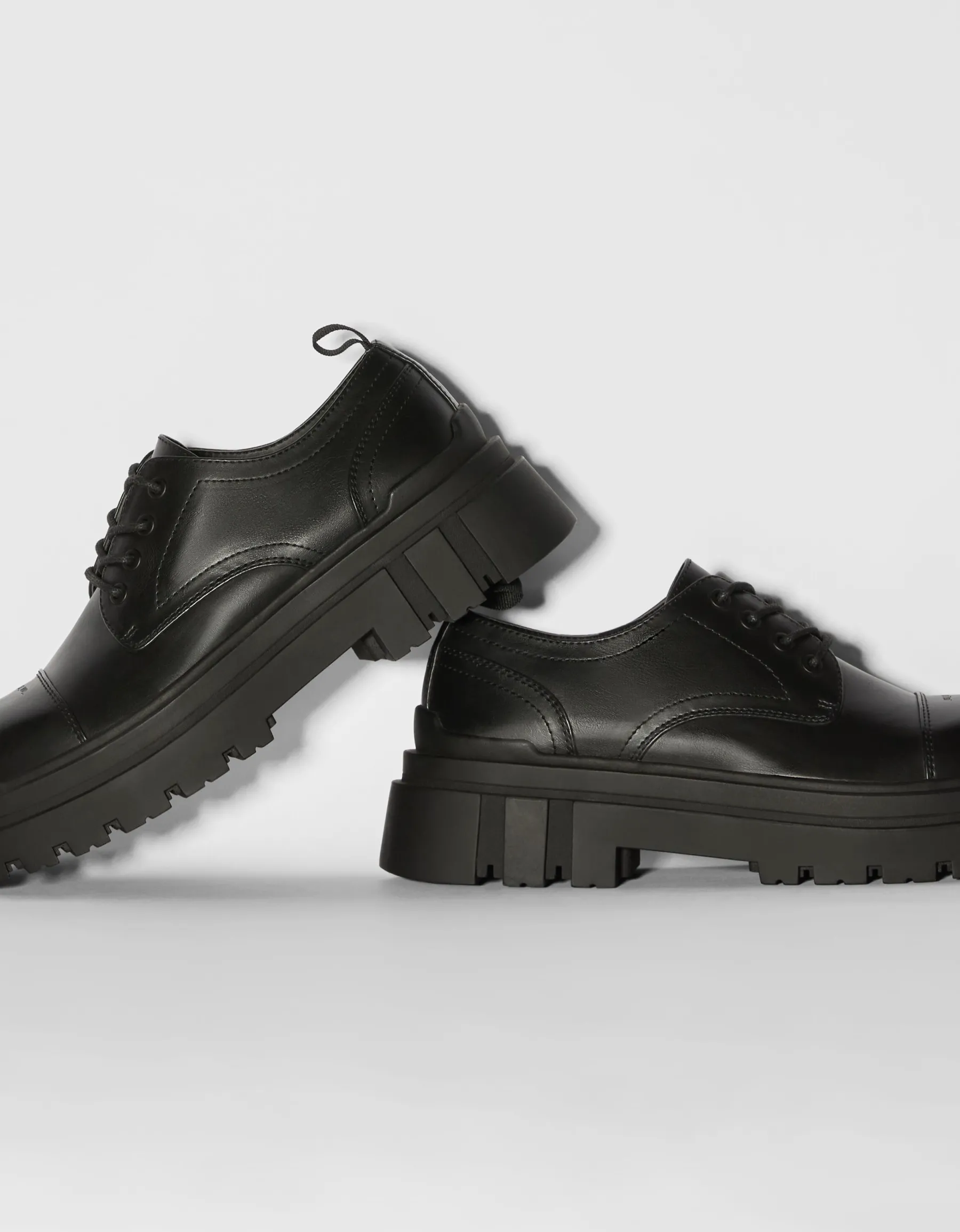 BERSHKA Chaussure habillées semelle crantée homme Noir Shop