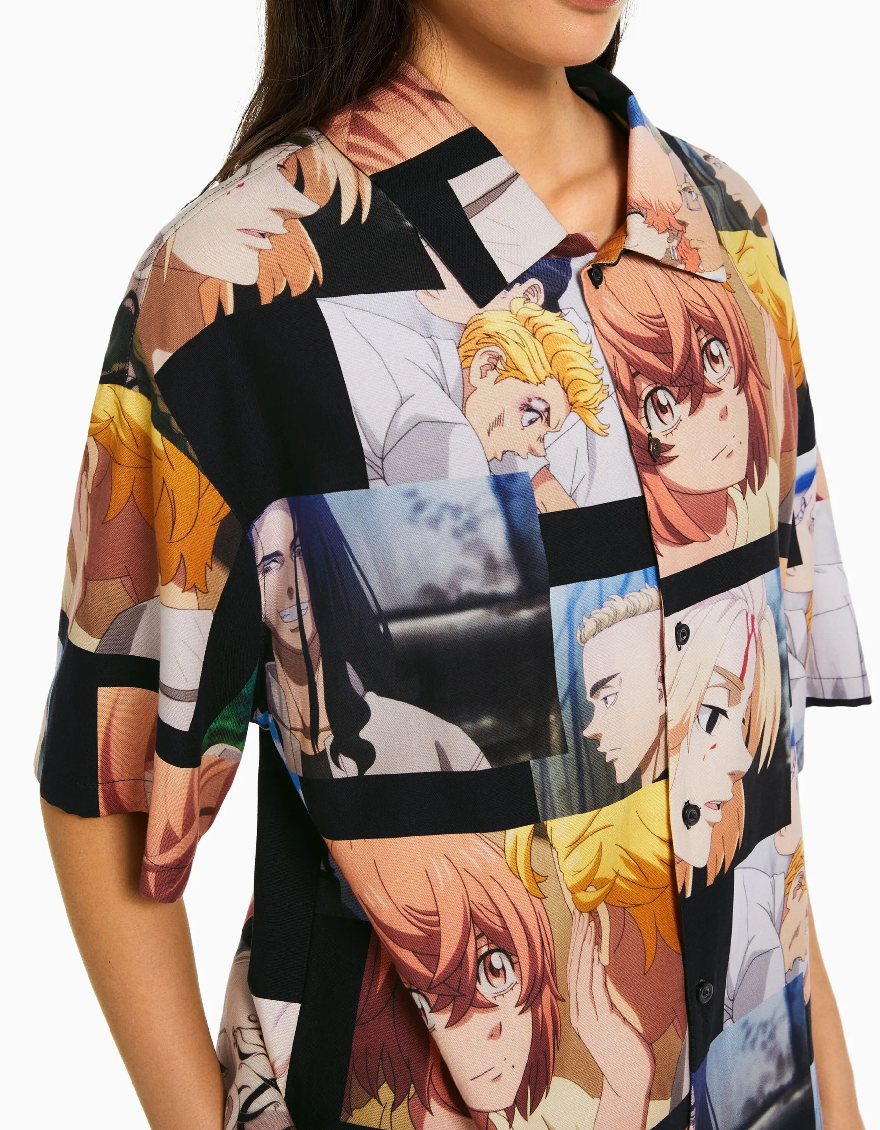 BERSHKA Chemise manches courtes imprimé TOKYO REVENGERS Multicouleur Online