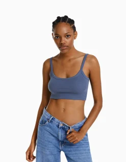 BERSHKA Crop top bretelles larges Bleu lavé Store