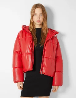 BERSHKA Doudoune capuche similicuir Rouge Shop