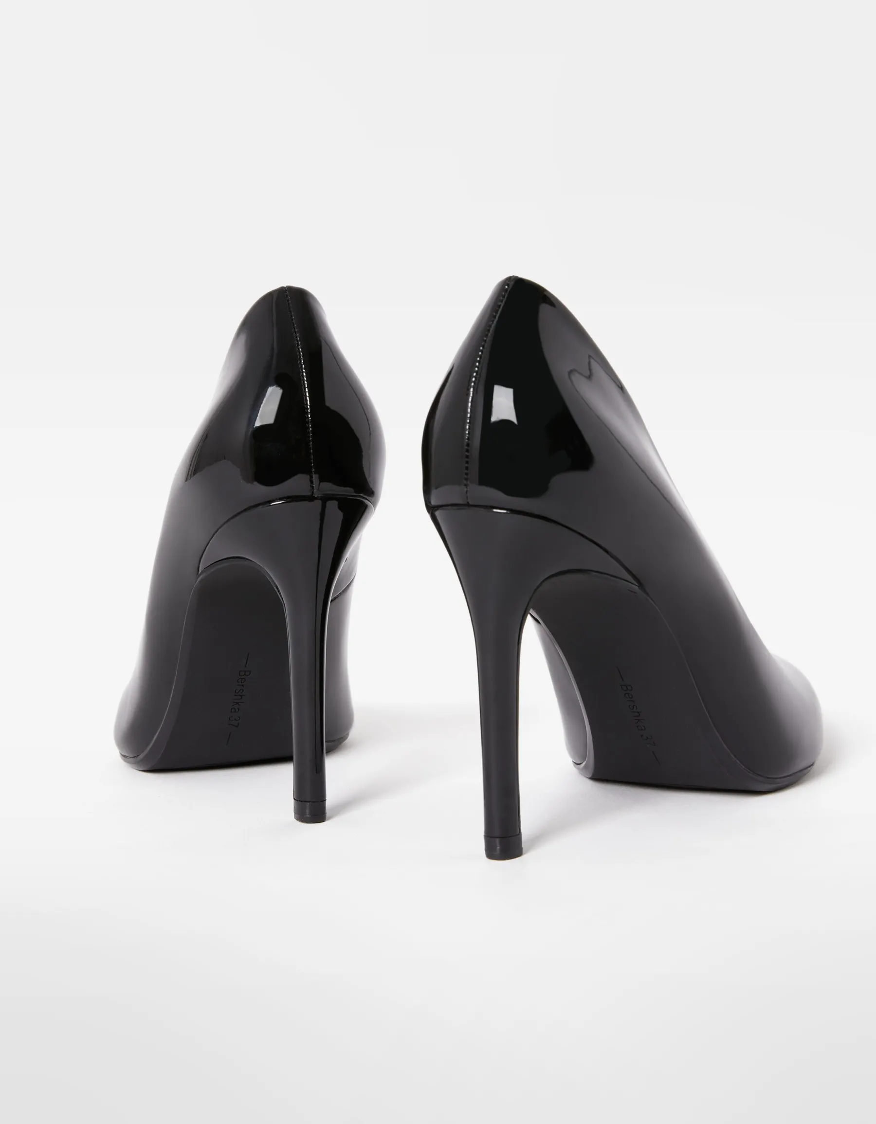 BERSHKA Escarpins brillants Noir Online
