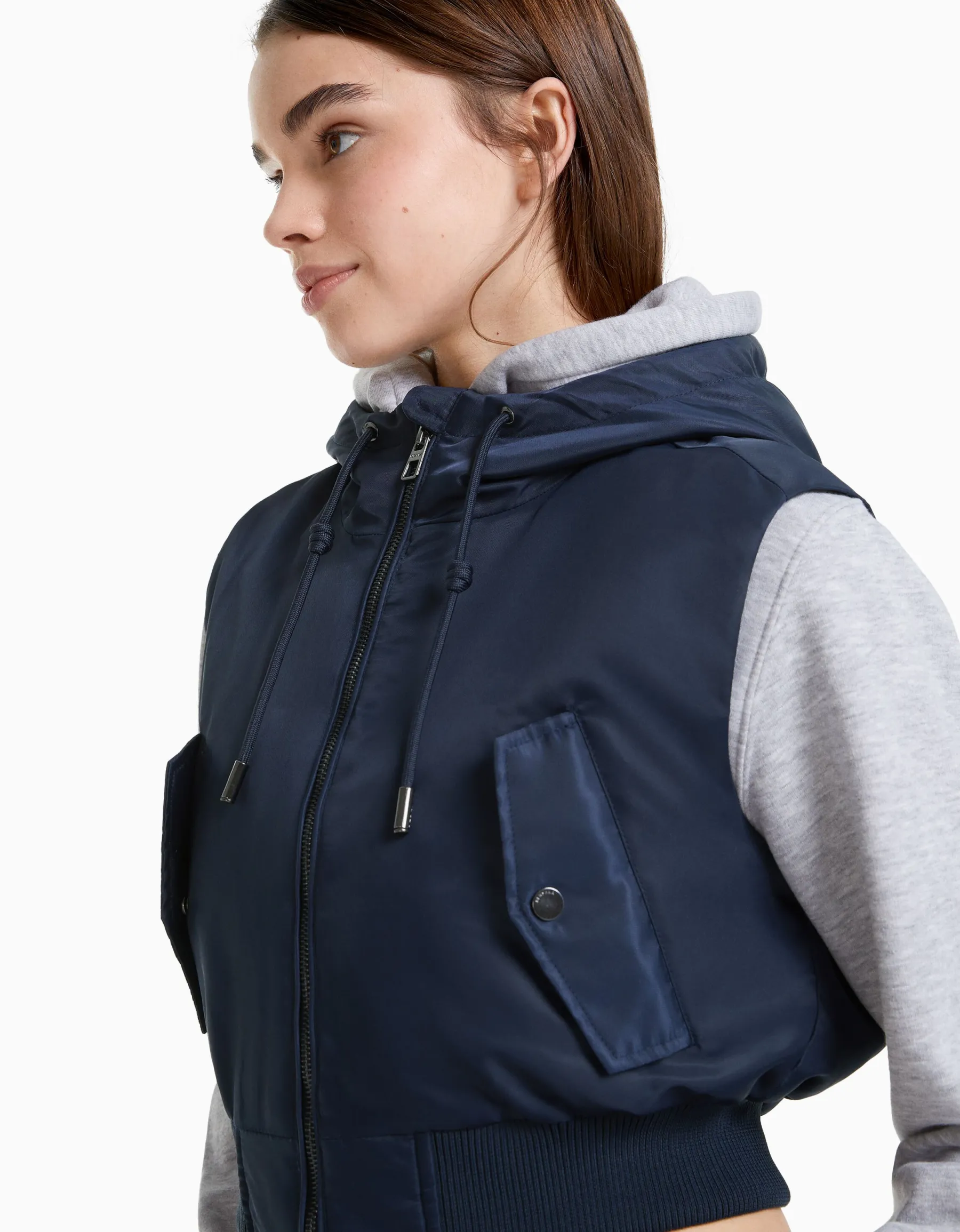 BERSHKA Gilet bomber cropped sans manches capuche Marine Best