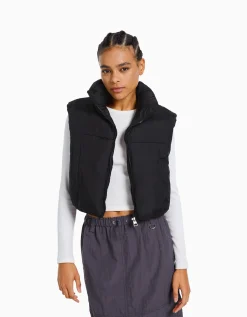 BERSHKA Gilet cropped sans manches effet nylon Violet Clearance
