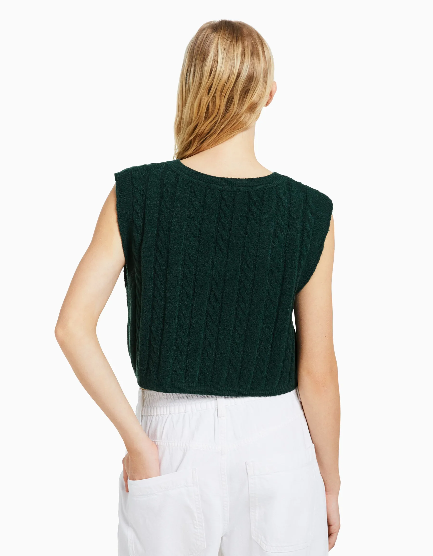 BERSHKA Gilet sans manches col en V Écru Shop