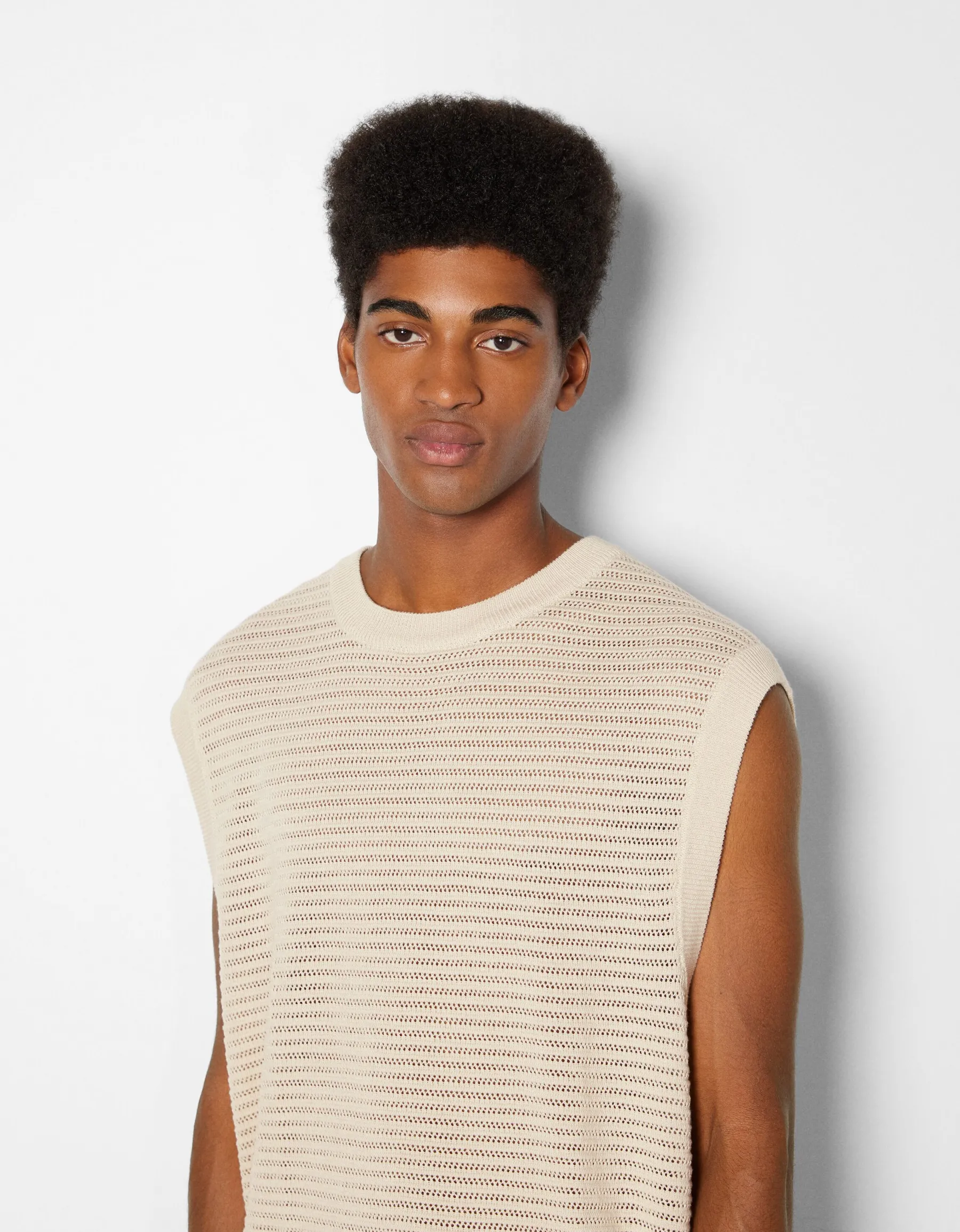 BERSHKA Gilet sans manches maille résille Noir Cheap