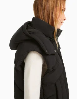 BERSHKA Gilet sans manches rembourré capuche oversize Noir Hot