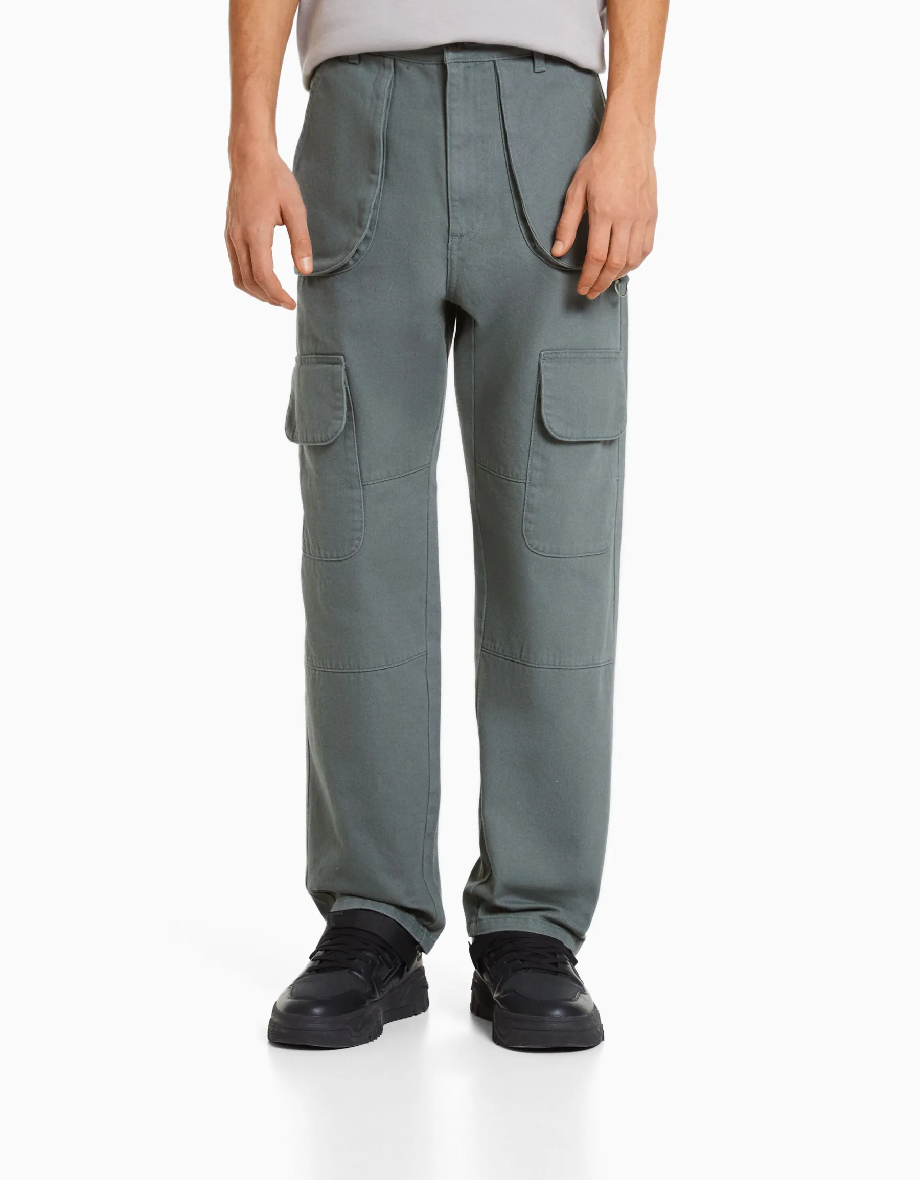 BERSHKA Jean cargo multipoches Bleu Outlet