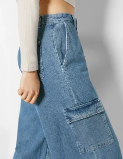 BERSHKA Jean cargo wide Bleu Cheap