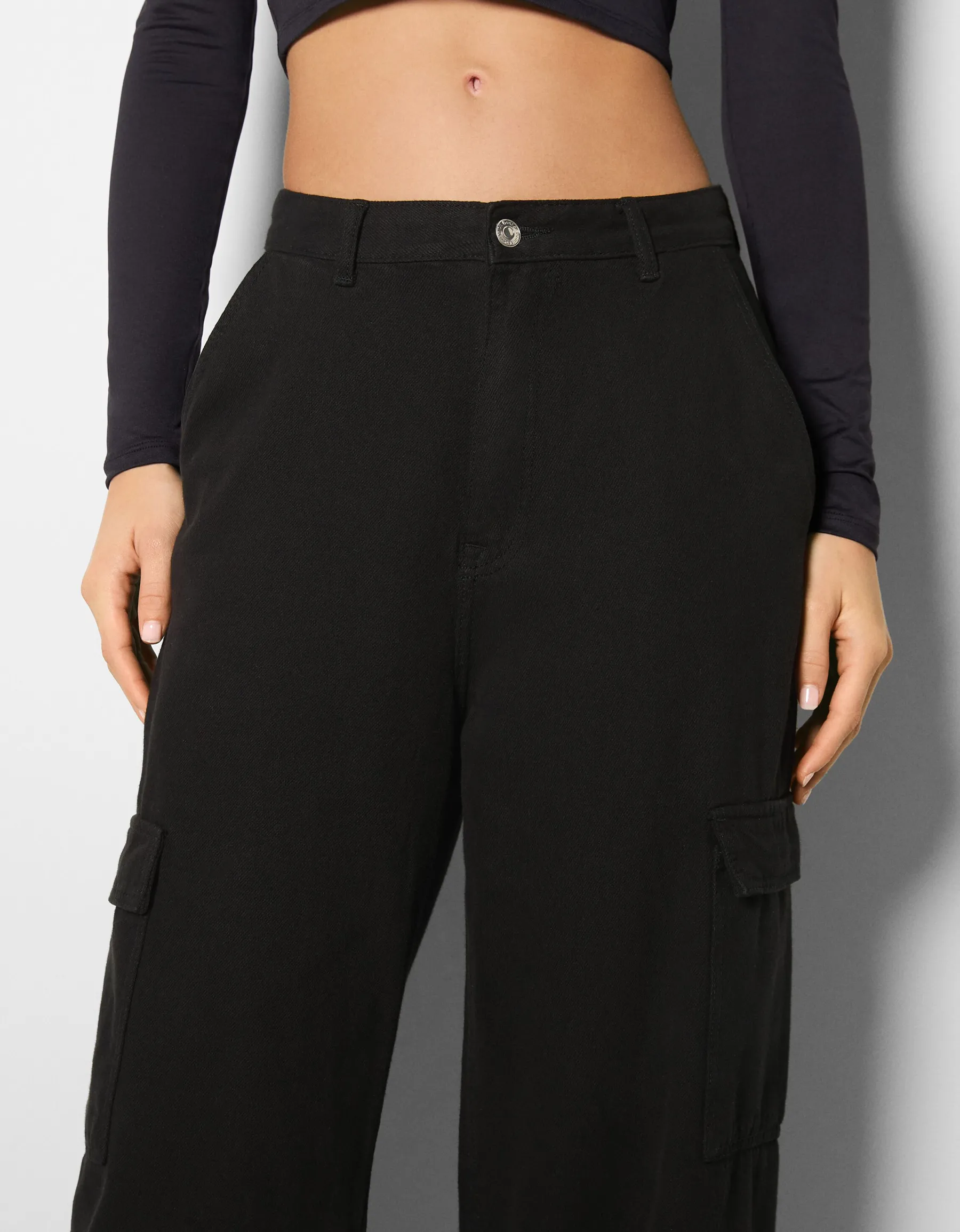 BERSHKA Jean cargo wide Kaki Store