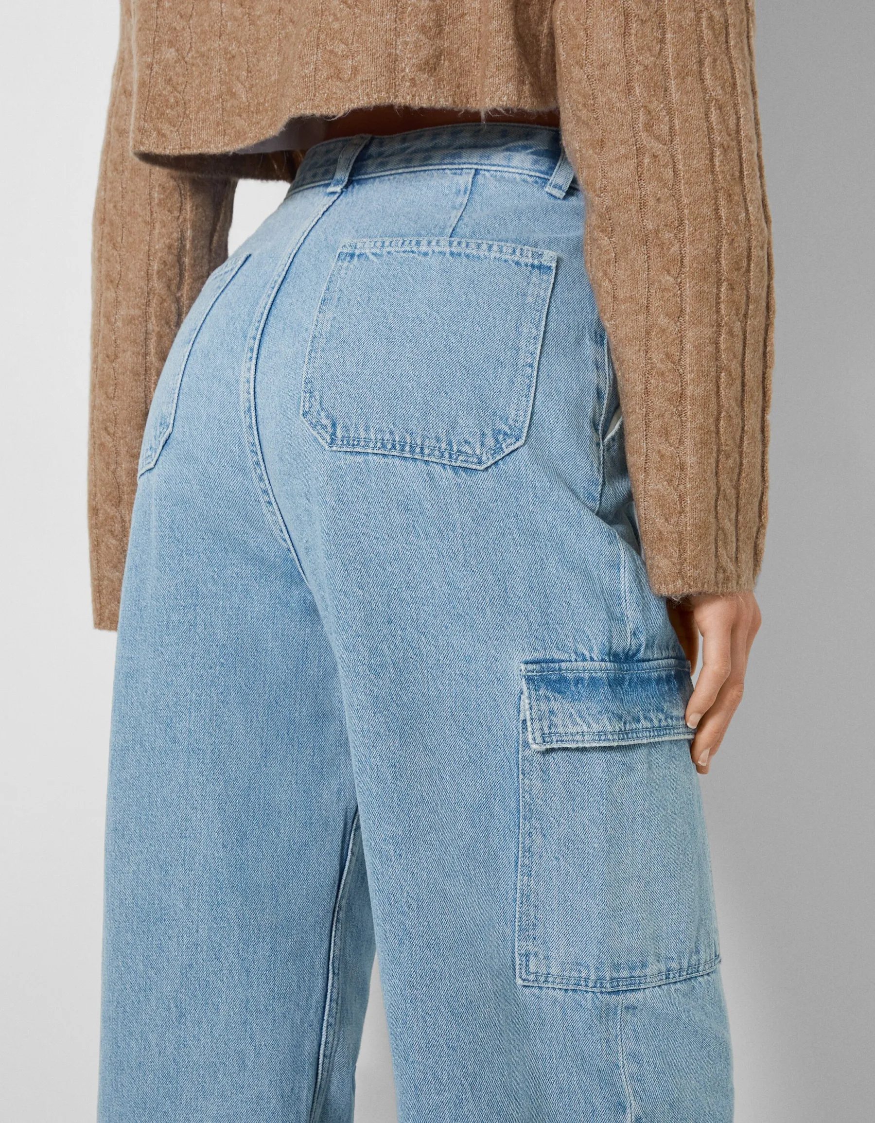 BERSHKA Jean cargo wide Kaki Store