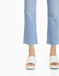 BERSHKA Jean cropped flare Bleu Clearance