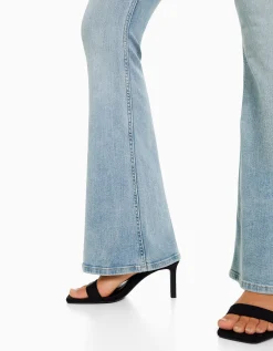 BERSHKA Jean flare Bleu lavé Discount