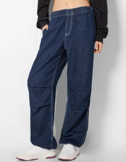 BERSHKA Jean jogger parachute Bleu lavé Discount