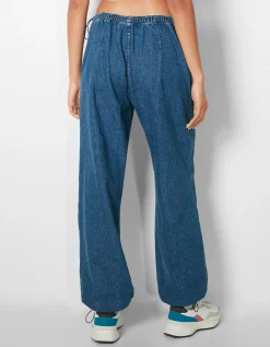 BERSHKA Jean jogger parachute Bleu lavé Outlet