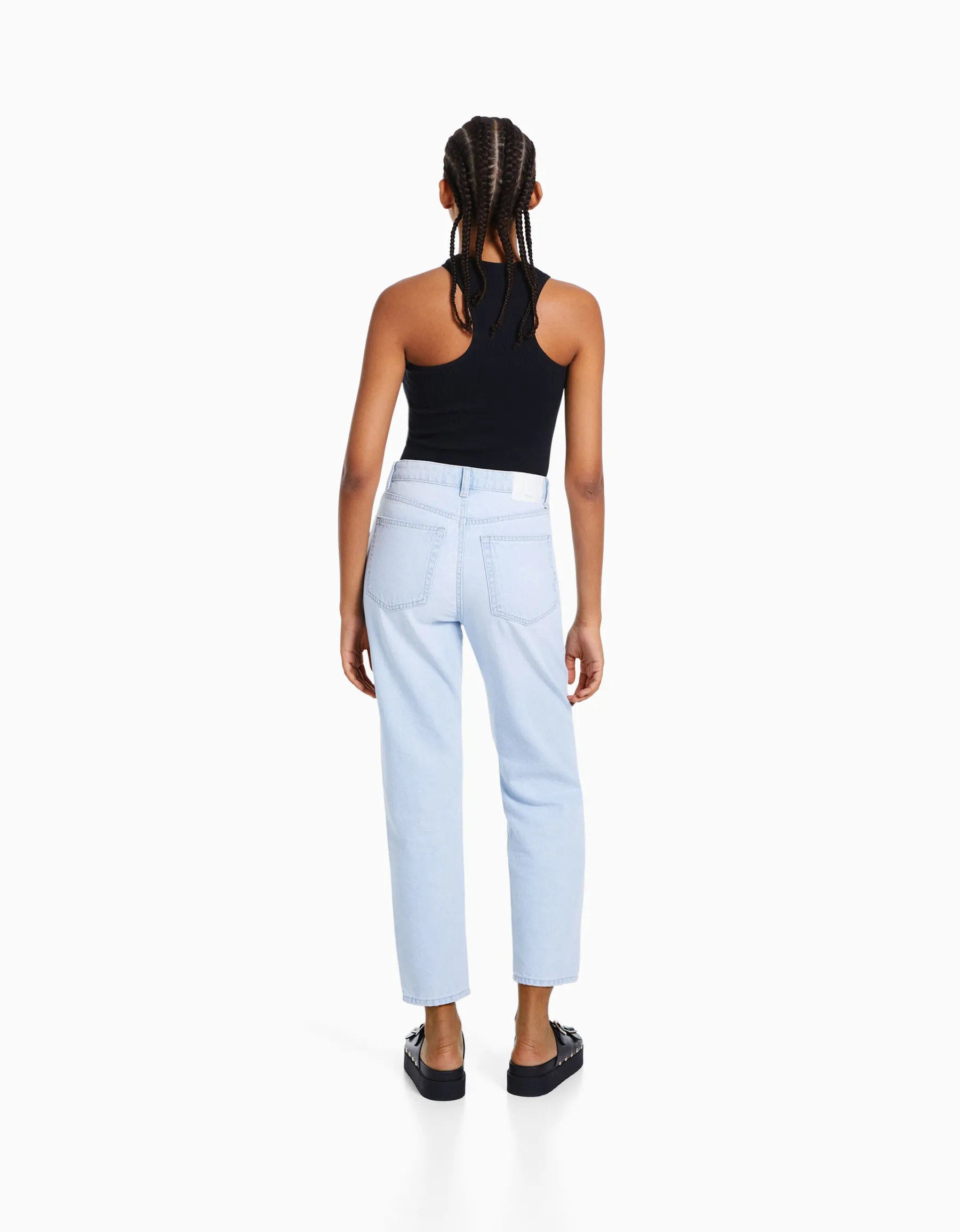 BERSHKA Jean mom fit Bleu lavé Hot