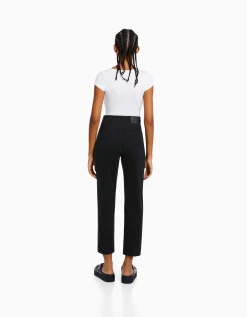 BERSHKA Jean mom fit Bleu lavé Fashion