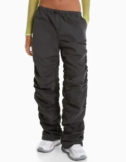 BERSHKA Jean parachute fronce latérale Gris Discount