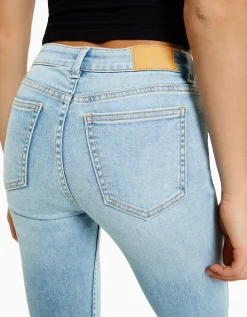 BERSHKA Jean skinny taille basse vintage Bleu Store