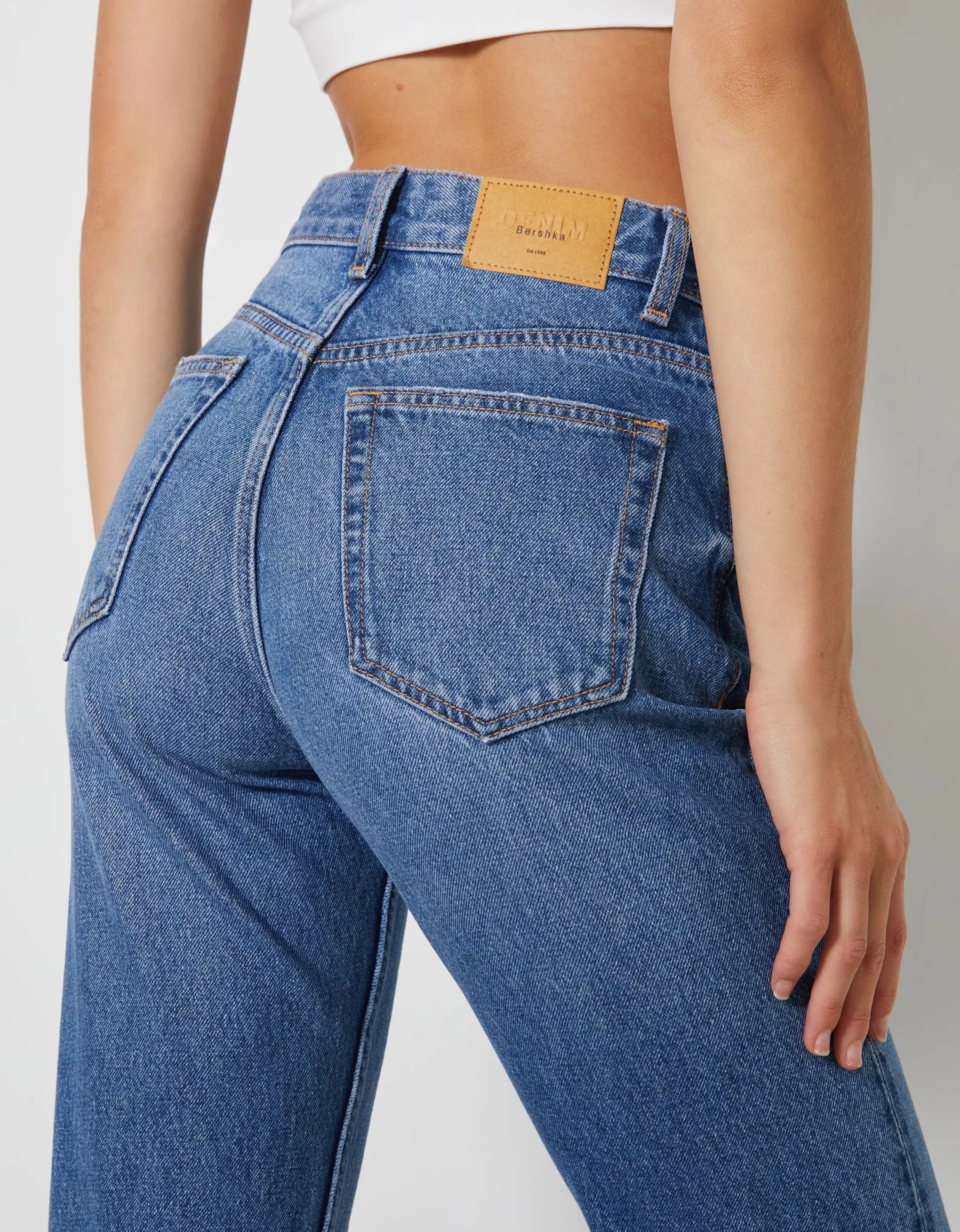 BERSHKA Jean straight Bleu Discount