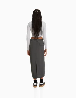 BERSHKA Jupe midi effet nylon Écru Outlet