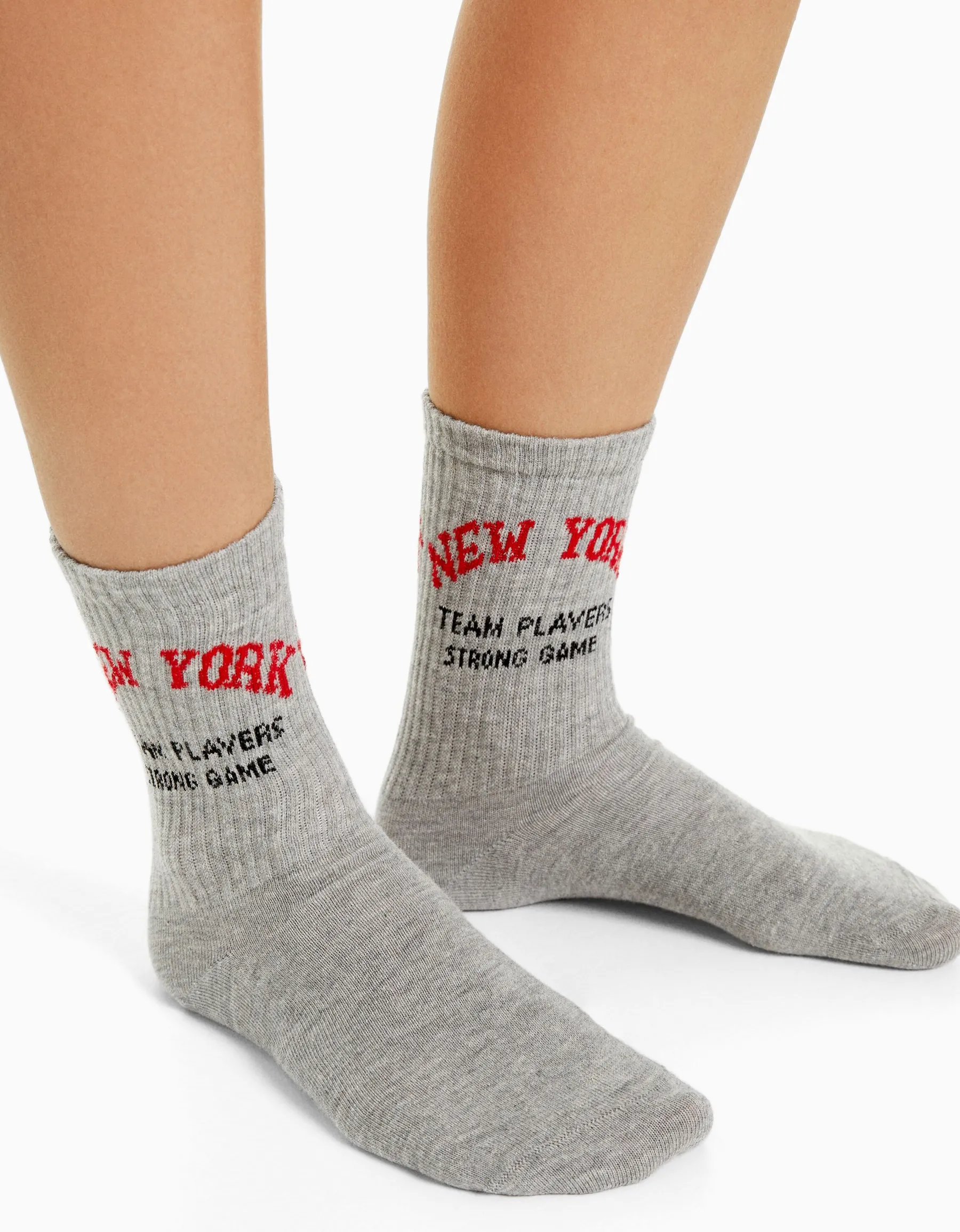 BERSHKA Lot 3 chaussettes varsity Gris Cheap