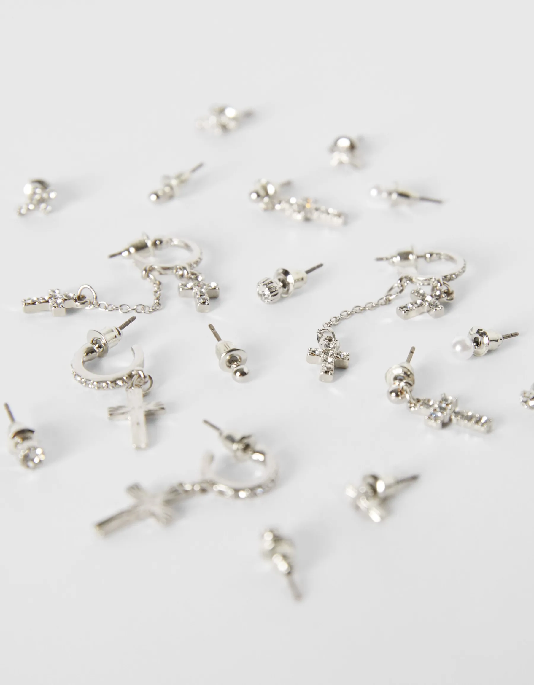 BERSHKA Lot 9 paires de boucles d’oreilles croix Argent Sale
