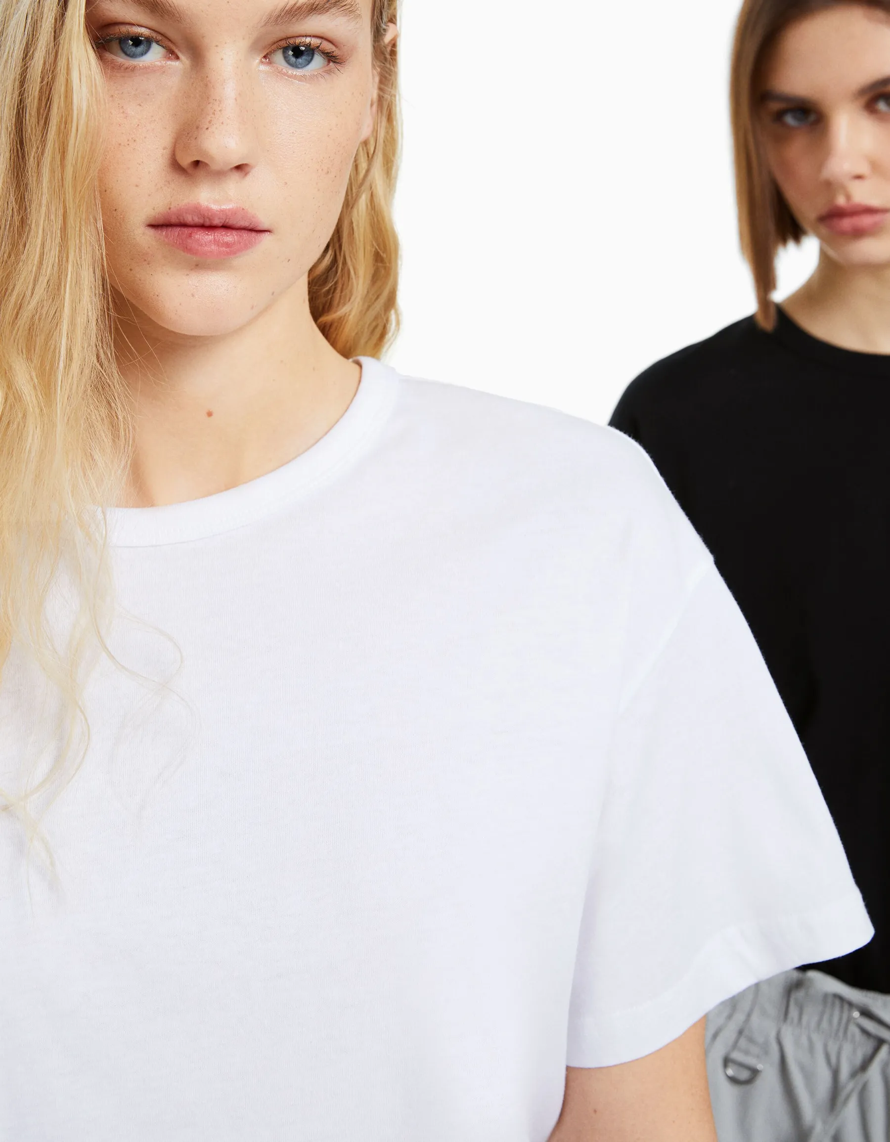 BERSHKA Lot 2 T-shirts oversize manches courtes Multicouleur Sale