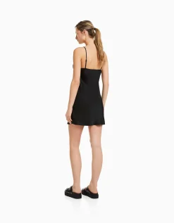 BERSHKA Mini-robe bretelles fluide satinée fronces Rose Flash Sale